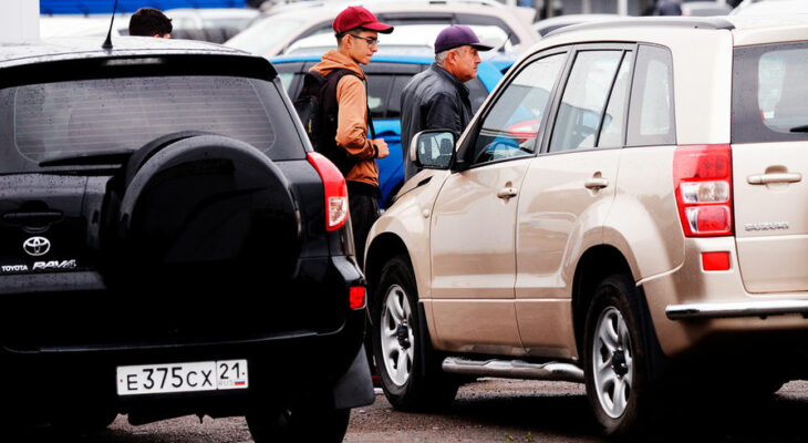 Госдума отложила законопроект о снятии авто с учета в день его продажи